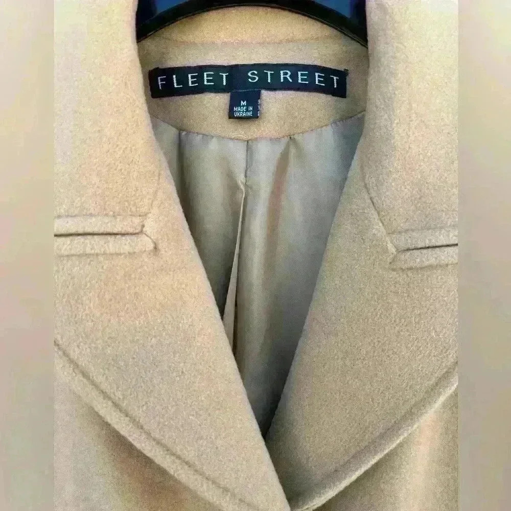 Fleet Street Women’s Wool Coat - Picture 3 of 5